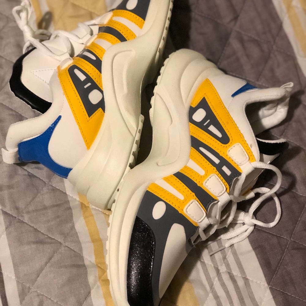 BRAND NEW✅ NEVER WORN✅TRIED ON ONCE✅
